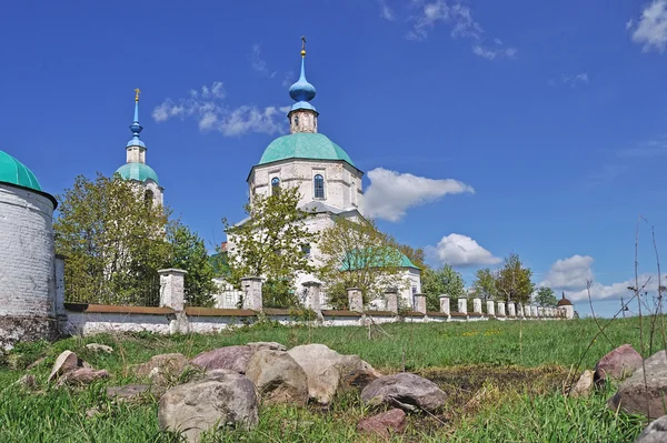 Vvedensky tempel in florischi dorf, russland — Stockfoto