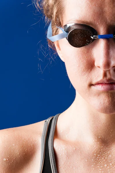 Woman swimmer — Stock Photo, Image