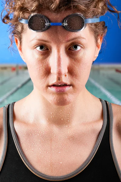 Жінка плавець — стокове фото