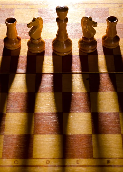 Piezas de ajedrez madera —  Fotos de Stock
