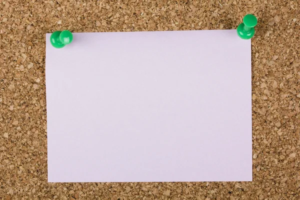 Corkboard με ένα φύλλο από ένα σημειωματάριο — Φωτογραφία Αρχείου