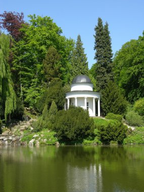 muhteşem park manzarası eski köşk