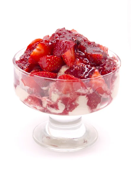 冰淇淋的新鲜草莓 — 图库照片