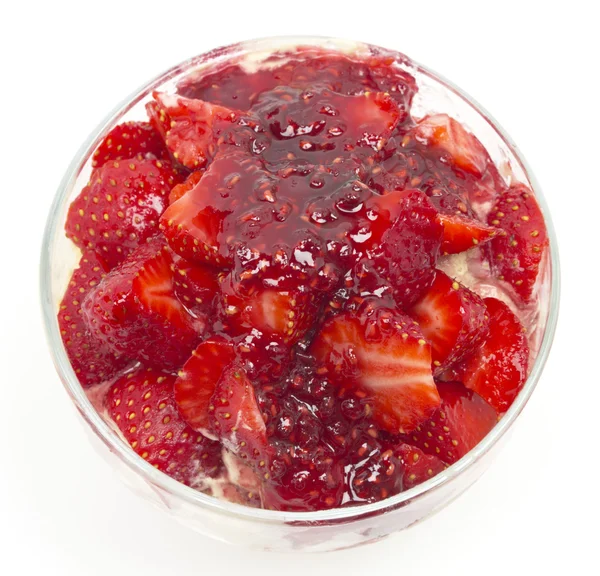 Glass med färska jordgubbar — Stockfoto
