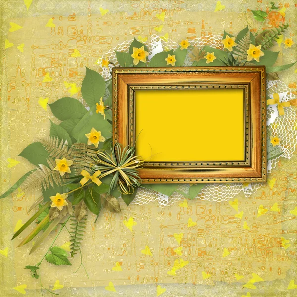 Alter Holzrahmen für Foto mit Blumenstrauß — Stockfoto