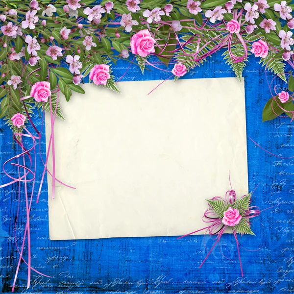 Pisanie streszczenie tło z papieru i kwiatowy piękny bouq — Zdjęcie stockowe