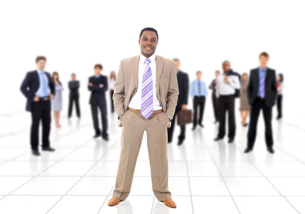 Бізнес група натовпу повної довжини стоїть ізольовано на білому фоні — стокове фото
