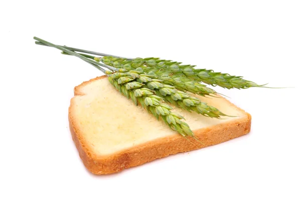 小麦面包用小麦的耳朵 — 图库照片