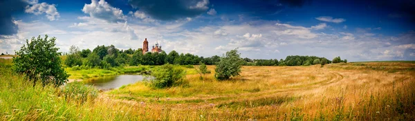 Panorama wsi lato — Zdjęcie stockowe