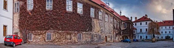 Courtyard in Prague — Stock Photo, Image