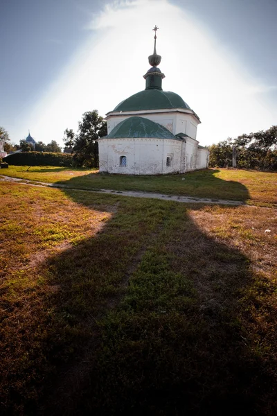 Церква в місті Suzdal — стокове фото