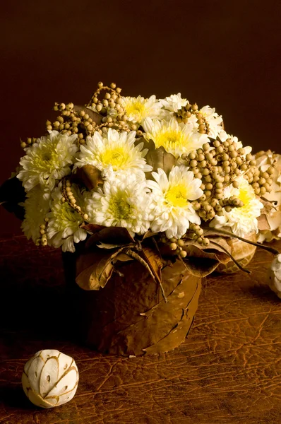 Trevlig kreativa chrysanthemum bukett — Stockfoto