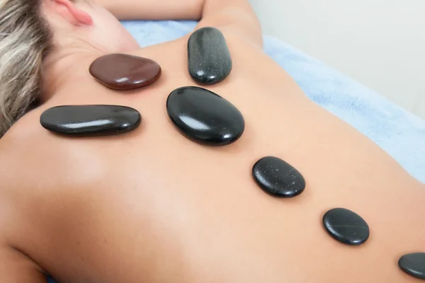 Woman getting spa massage — Stock Photo, Image
