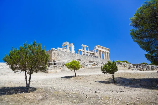 Ruínas do templo na ilha Aegina, Grécia — Fotografia de Stock