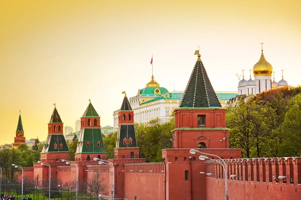 Gün batımında Moskova'daki Kremlin — Stok fotoğraf