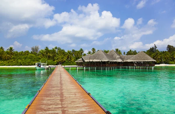 Café acuático en una playa tropical en Maldivas — Foto de Stock