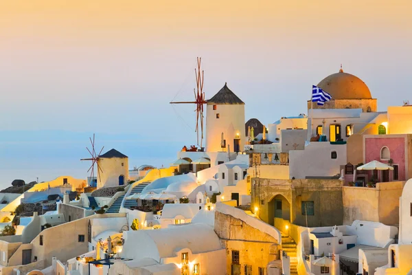 サントリーニ島の夕日 (イア) - ギリシャ — ストック写真