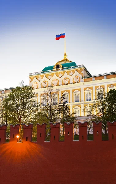 President palace in Kremlin, Moscow at sunset — Stock Photo, Image