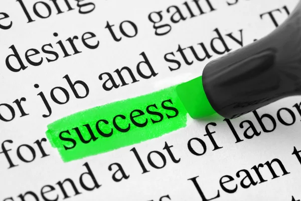 Highlighter and word success — Stock Photo, Image