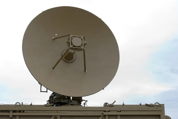 Anteny radaru wojskowego — Zdjęcie stockowe