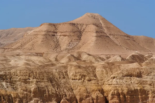 Köves sivatagban a Holt-tenger közelében festői hegyi — Stock Fotó