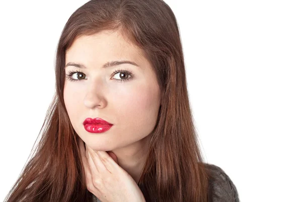 En vacker ung kvinna med röda läppar — Stockfoto