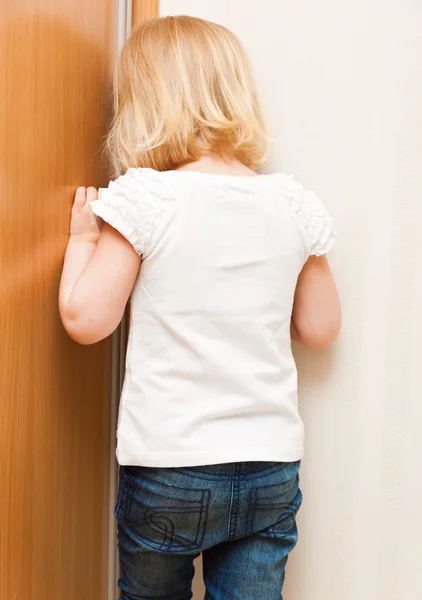 Naughty child is standing in the corner — Stock Photo, Image