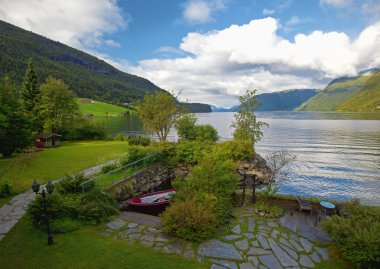 Hornindalsvatnet'ten Norveç