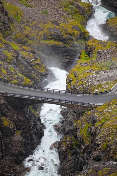 Trollstigen en Noruega — Foto de Stock