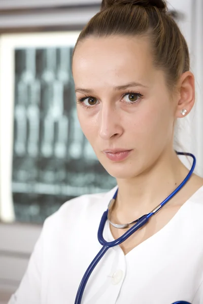 Woman doctor in office — Stock Photo, Image