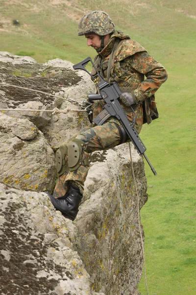 Soldaterbestigning - Stock-foto