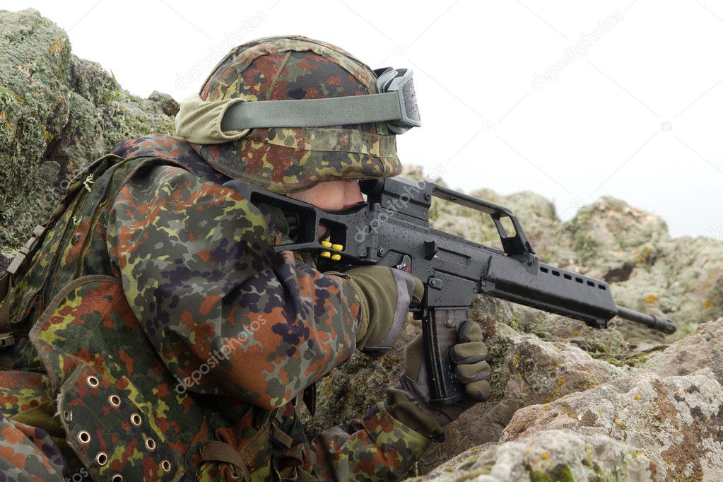 Soldier targeting from covered position