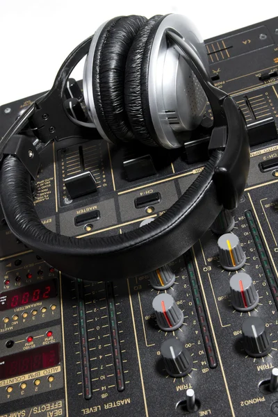 DJ kulaklık karıştırıcı — Stok fotoğraf