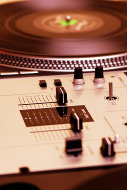 Mixing controller and turntables clipart