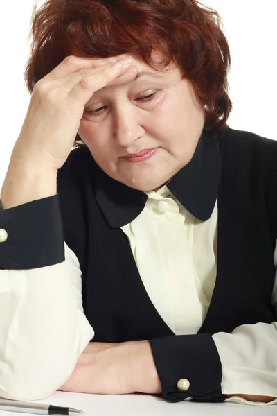 Femeie matura cu dureri de cap — Fotografie, imagine de stoc