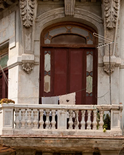 Балкон в Гаване — стоковое фото