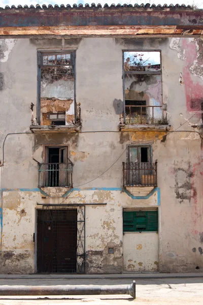 Старая улица Гаваны — стоковое фото