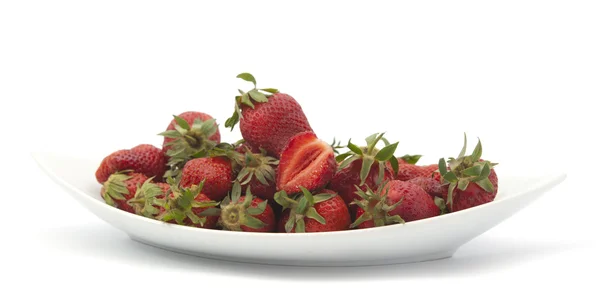 Aardbeien in een schotel — Stockfoto