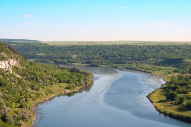 manzara Dinyester Nehri