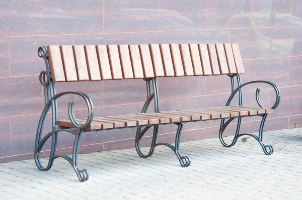 Bench to rest — Stock Photo, Image