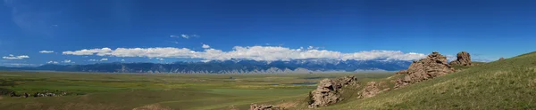 Баргузинская долина. Летний пейзаж. Россия — стоковое фото
