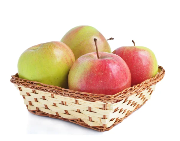 Dört elma sepeti — Stok fotoğraf