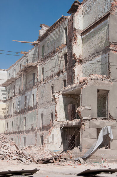 Destroyed building, demolition, earthquake, bomb, catastrophe, disaster.