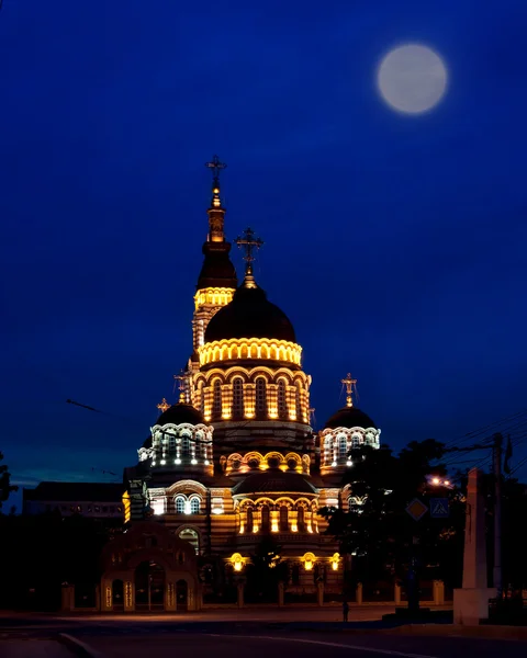 Catedral de la Anunciación, vida nocturna —  Fotos de Stock