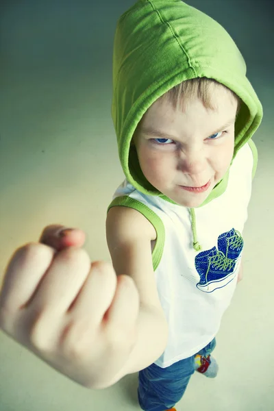 Kızgın çocuk — Stok fotoğraf