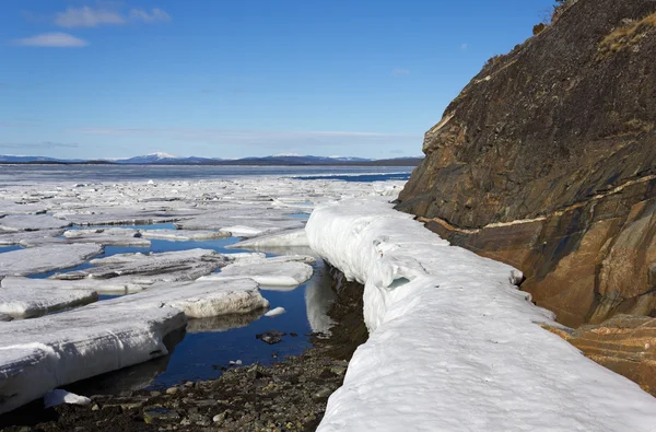Bahar deniz buz yok — Stok fotoğraf
