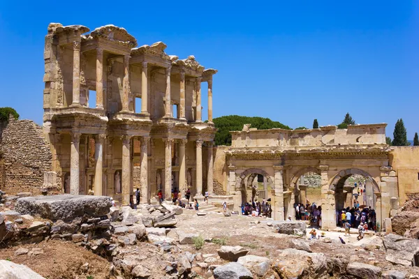 Celsus Bibliothek in Ephesus, Türkei — Stockfoto