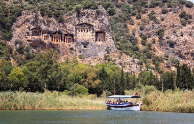 Dalyan mezarlar, Türkiye