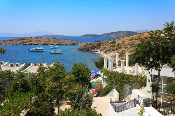 Bela vista do hotel no Egeu — Fotografia de Stock