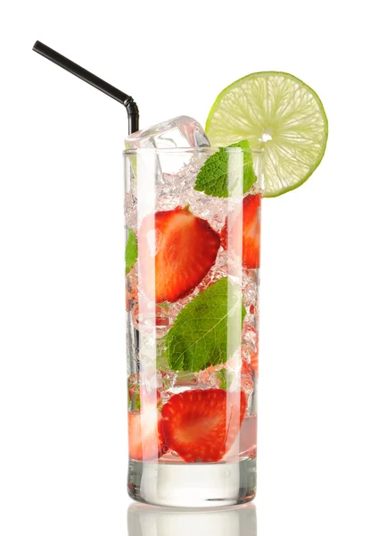Aardbeien mojito cocktail — Stockfoto